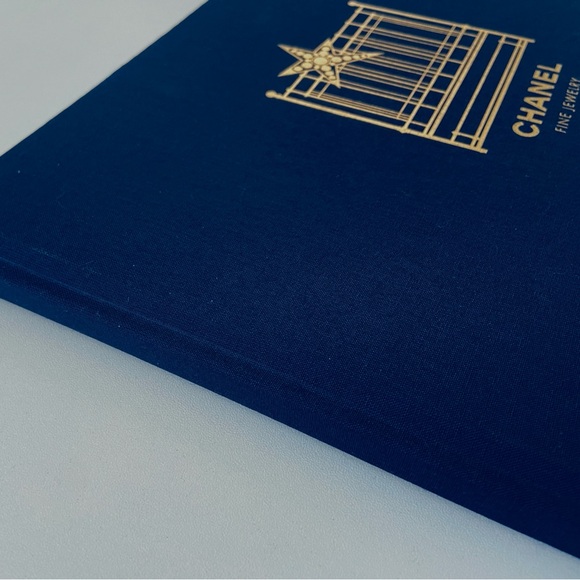 CHANEL Fine Jewelry Catalogue - Picture 10 of 10